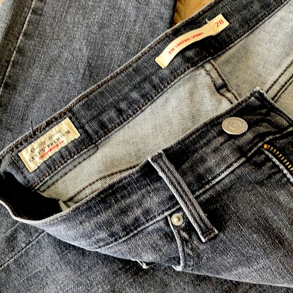 Levi’s 311 Shaping Skinny, grey wash